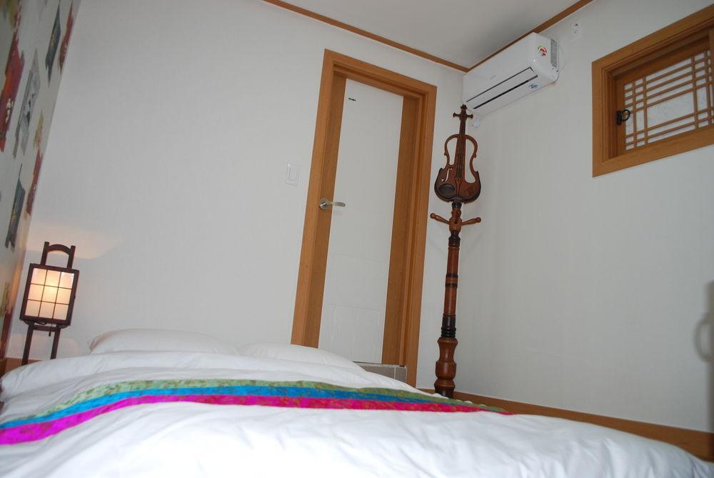 Mago Guesthouse Сеул Экстерьер фото